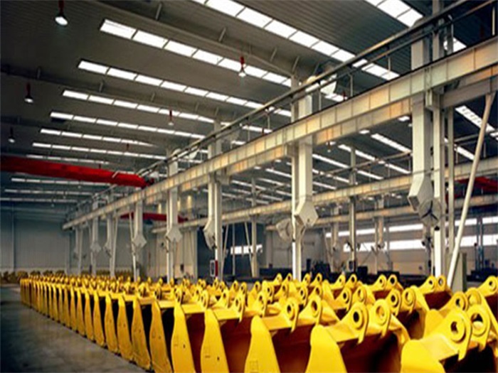 黄山徐工集团挖掘机装配车间